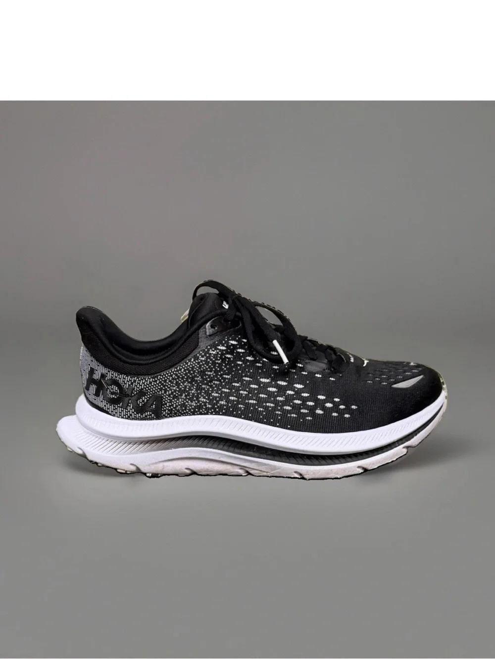 Hoka One One Kawana Women's Black/White Running Shoes Size 8.5B